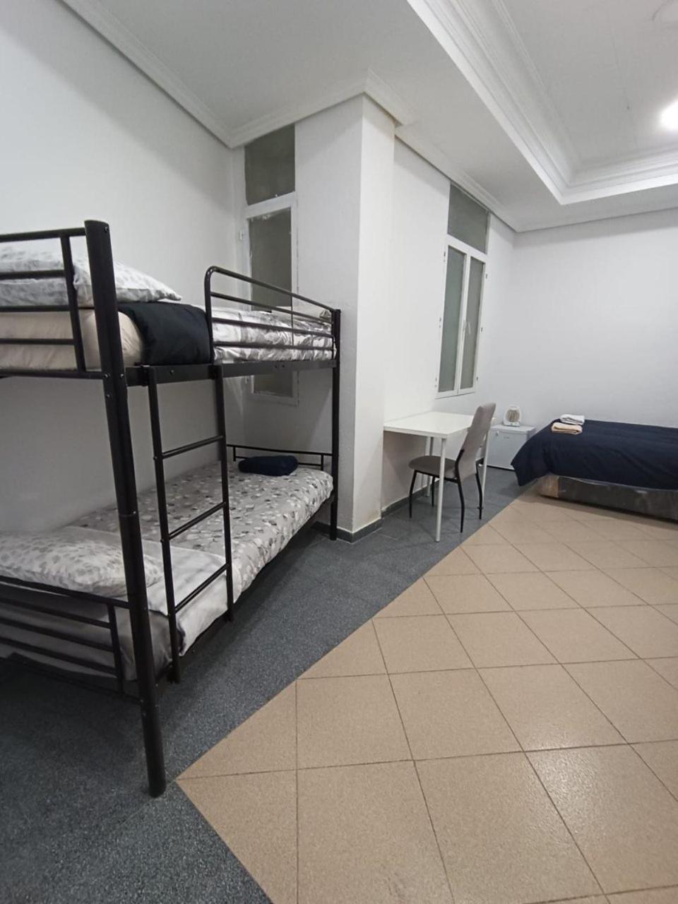 Parsa Residencial House Hotel Madrid Eksteriør billede