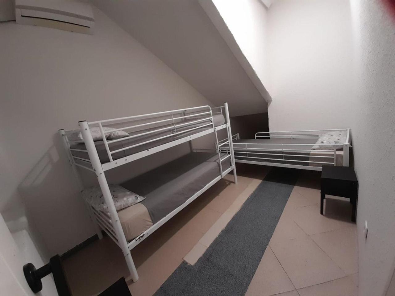 Parsa Residencial House Hotel Madrid Eksteriør billede