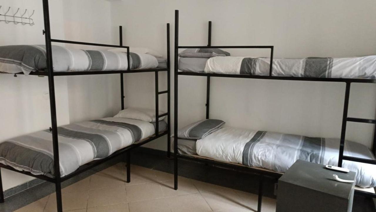 Parsa Residencial House Hotel Madrid Eksteriør billede