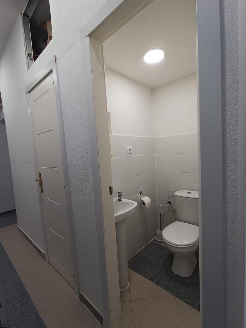 Parsa Residencial House Hotel Madrid Eksteriør billede
